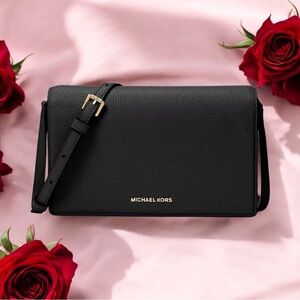 BRAND NEW! Michael Kors Jet Set Black Crossbody Bag